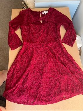 Almost Famous Fuchsia Lace Dress with Keyhole Detail
